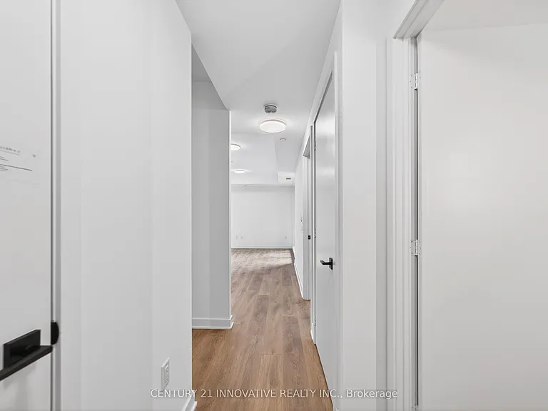 1185 Dupont St #602 — Photo 3