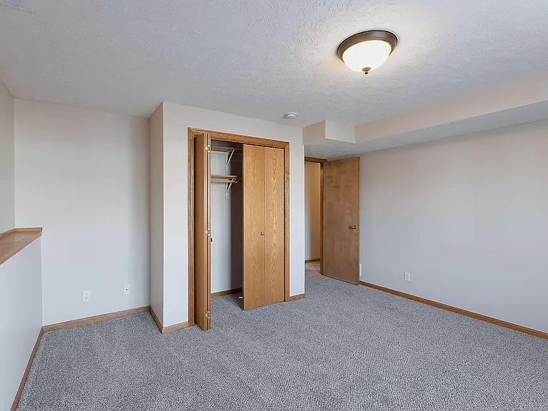 8604 Delphinium Ln — Photo 30
