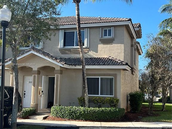 2nd image of 2224 SE 25th Ave #2224