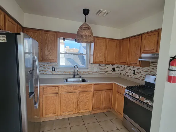 857 Martin St #3, Elizabeth, NJ 07201