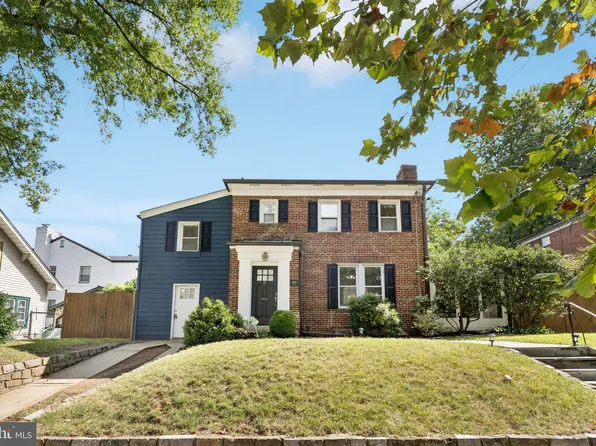 2917 14th St NE, Washington, DC 20017