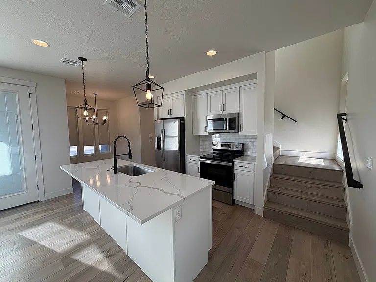 5515 S Carnelian Pkwy — Photo 8