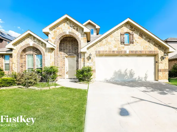 826 Graham Dr, Burleson, TX 76028