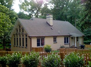 3112 Knoll Dr, Falls Church, VA 22042