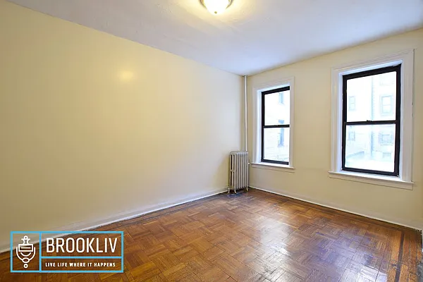 Rented by null | media 4