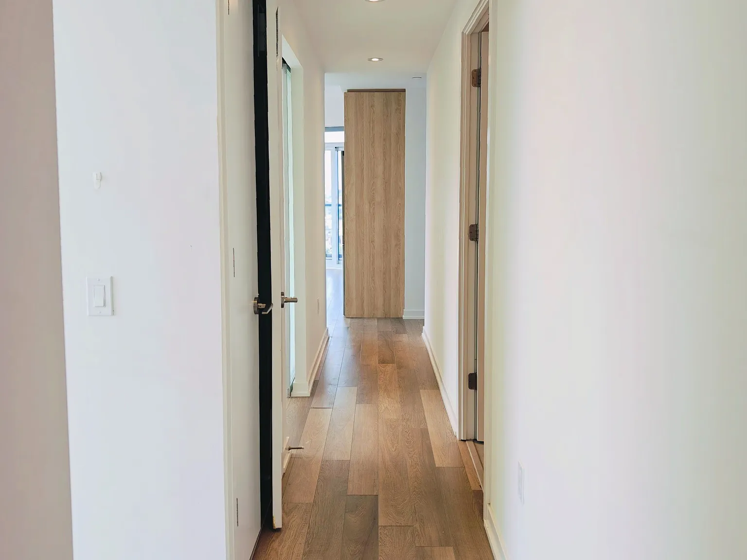 3 bed, $3,900 — Photo 3