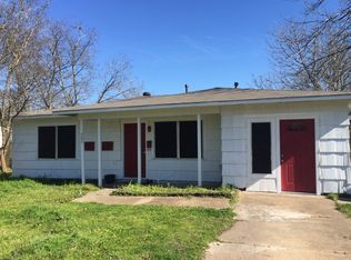 305 Foch St, Bryan, TX 77801