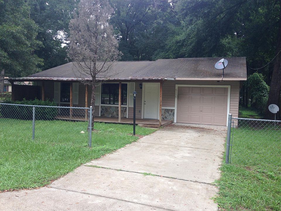 2nd image of 6775 NW 60th St
