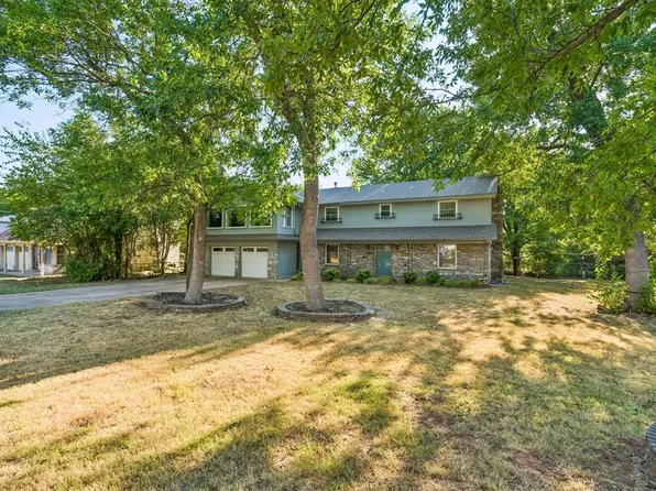 2415 Weatherford Dr, Norman, OK 73071