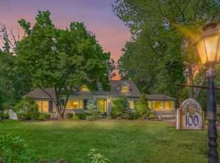 100 Old Hollow Rd, Short Hills, NJ 07078