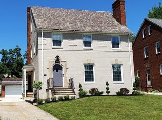 3801 Washington Blvd, University Heights, OH 44118