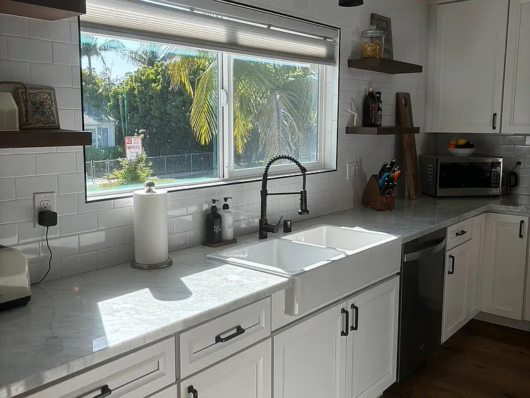 1650 Alvarado St — Photo 13