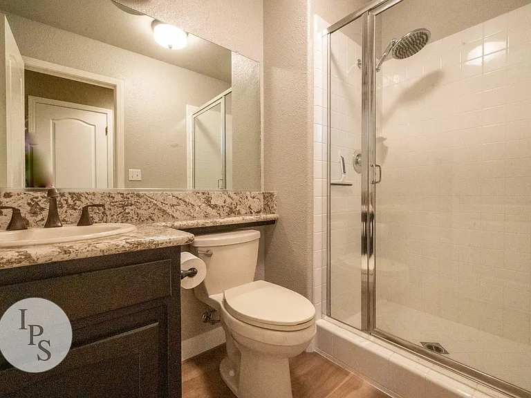 1891 E Oak Haven Dr — Photo 16