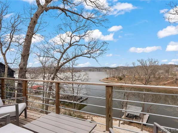 375 Admirals Point, Climax Springs, MO 65324