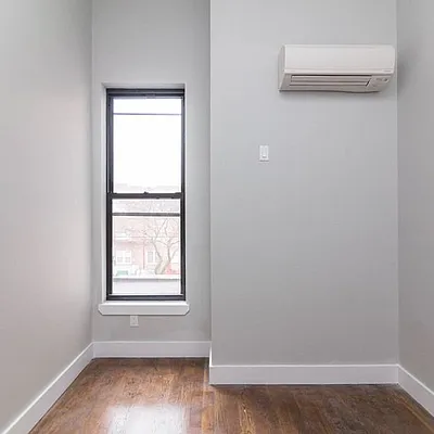 Rented by Nooklyn NYC LLC | media 74