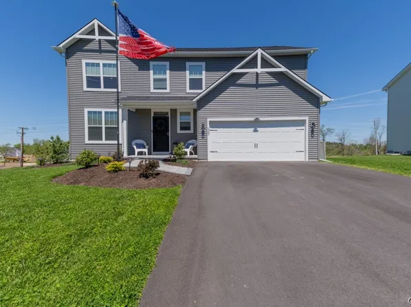 5520 Vista Way, Camillus, NY 13031