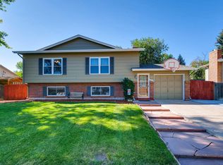11932 W Dumbarton Dr, Morrison, CO 80465
