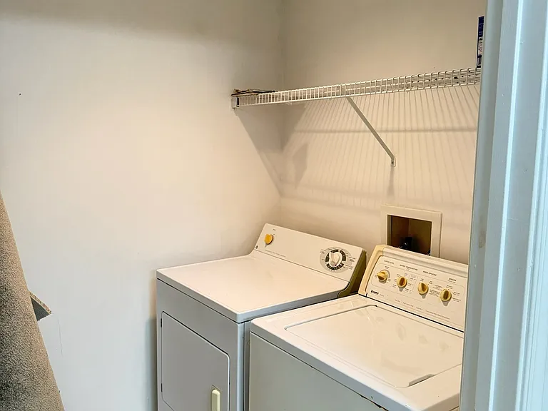 5050 Fairways Cir #E202 — Photo 12