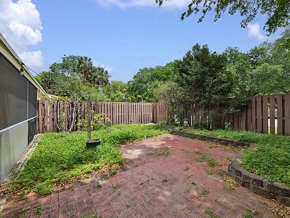 5th image of 3004 NW 69th Court #1d