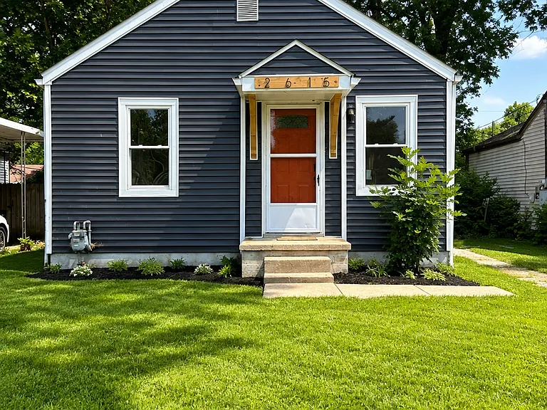 2615 Dixdale Ave — Photo 1