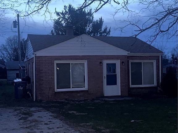2nd image of 396 Niagara Rd