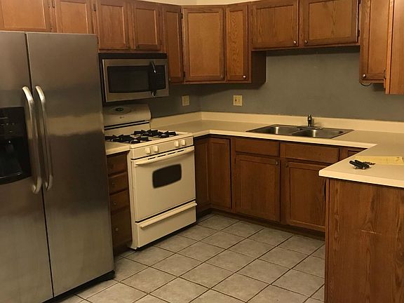 2nd image of 539 Eichler Dr