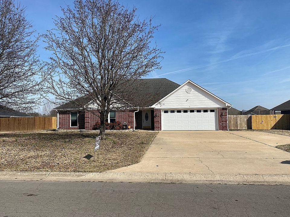 1st image of 19 Hummingbird Dr