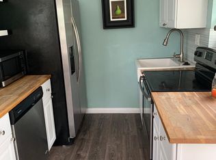 242 SW 8th St, Dania Beach, FL 33004