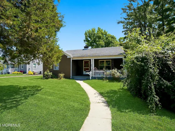 28 Twin Drive, New Egypt, NJ 08533