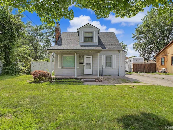 1656 S Karle Ave, Westland, MI 48186