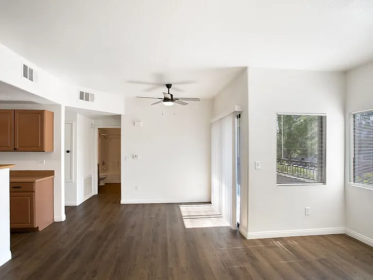 8250 N Grand Canyon Dr #1100 — Photo 7