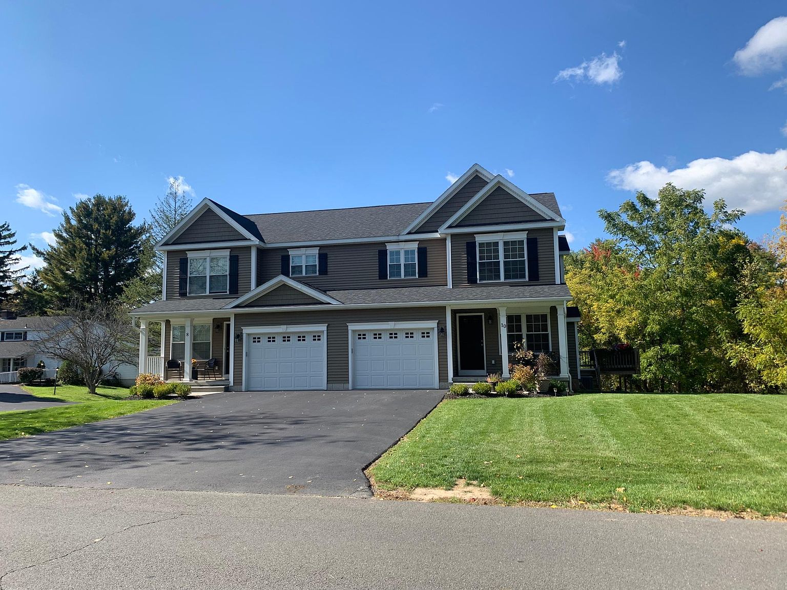 10 Longmeadow Dr, Delmar, NY 12054 Zillow