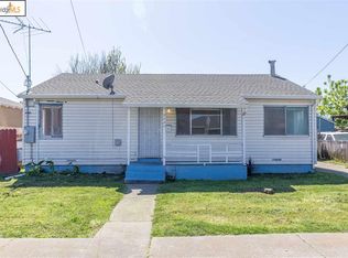 9427 Coral Rd, Oakland, CA 94603