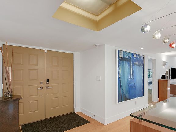 5th image of 7369 Orangewood Lane #108