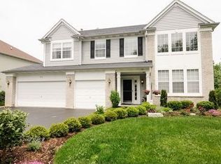 755 Handley Ct, Lake Zurich, IL