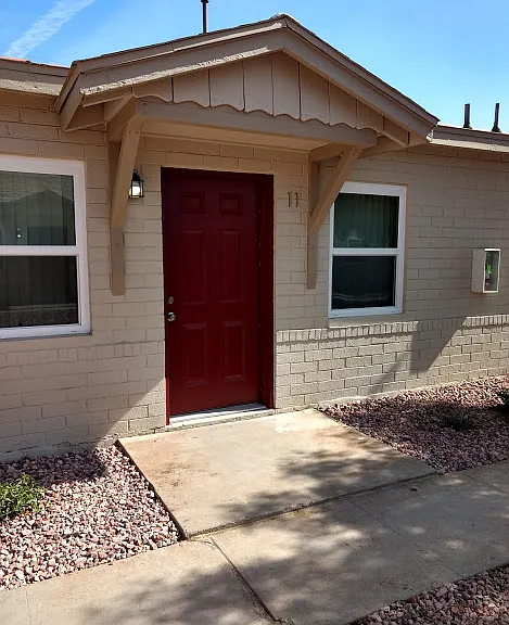 530 E Pierson St — Photo 4