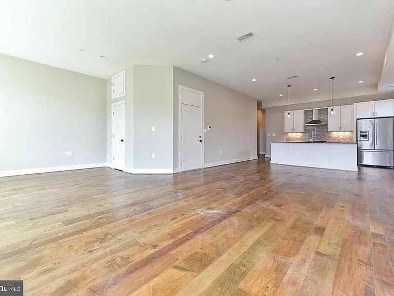 3566 11th St NW #2 — Photo 5