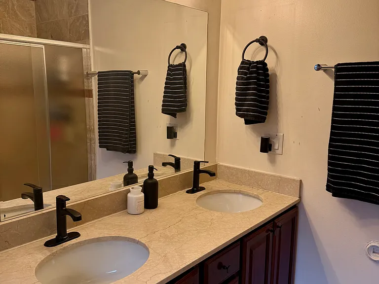 5027 N Bernard St #2 — Photo 8