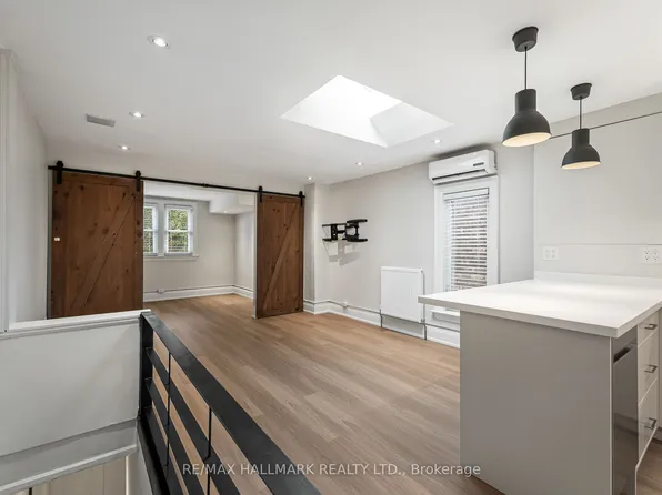 229 Kingston Rd, Toronto, ON M4L 1T5