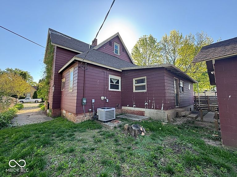 Listing photo 4