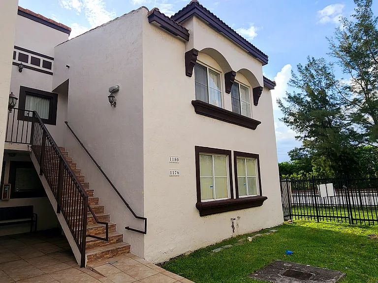 1180 NW 125th Path — Photo 37