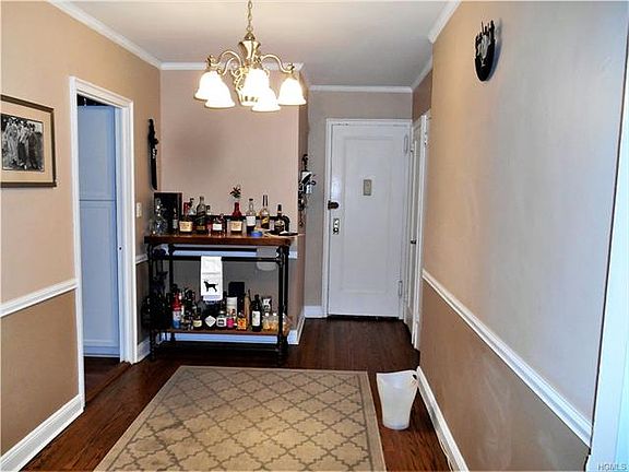 5th image of 50 N Broadway APT 3L