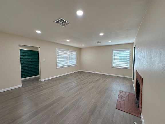5th image of 1356 W Marshall Blvd