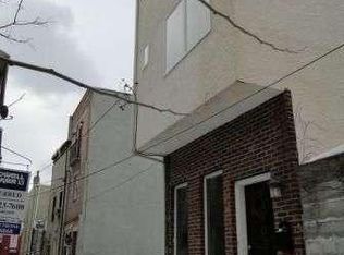 902 S Schell St, Philadelphia, PA 19147