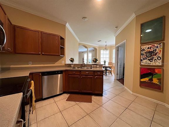 4th image of 5728 Heronpark Pl