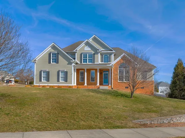 11 Tradewind Cir, Fishersville, VA 22939