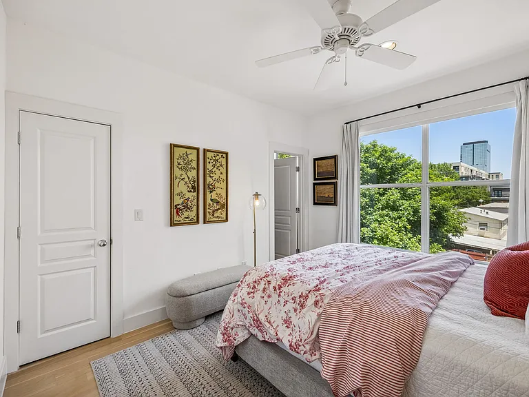 4307 McKinney Ave #8 — Photo 5
