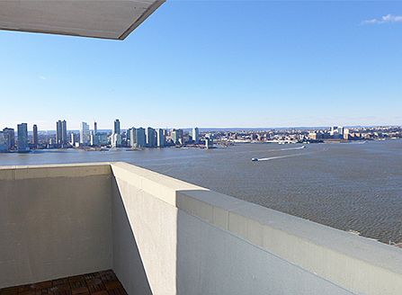 4th image of 40 Harrison St #4032B