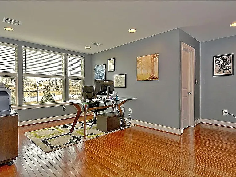 23314 Evening Primrose Sq — Photo 10