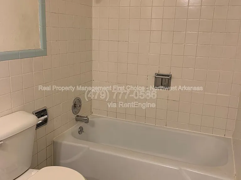 1039 W Bel Air Dr — Photo 8